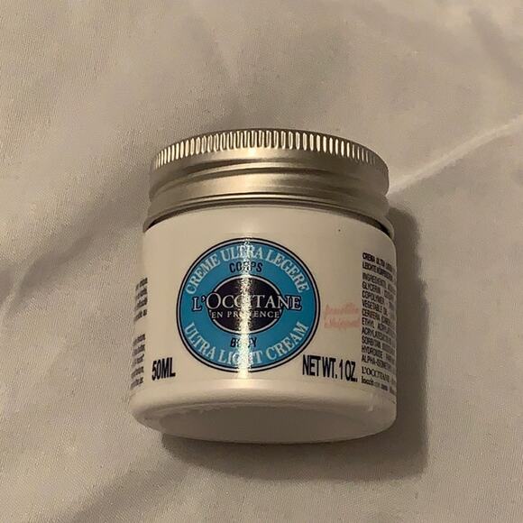 L’Occitane en Provence Ultra Light Body Cream 50ml New - Picture 1 of 4